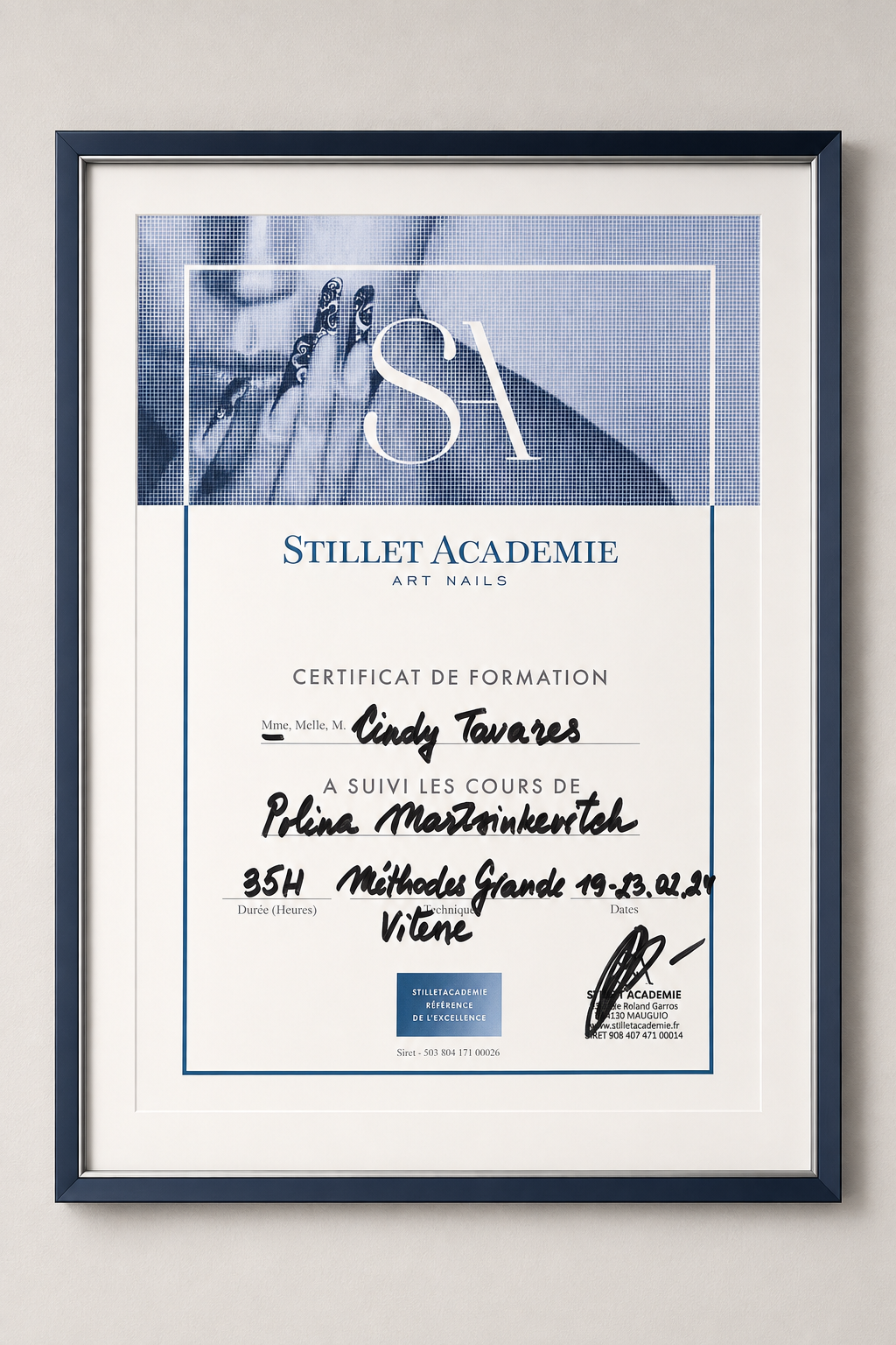 Certificat d'une formation intensive de 35 heures aux méthodes gel, du 19 au 23/02/2024, remis à Cindy Tavares, prothésiste ongulaire à Annecy